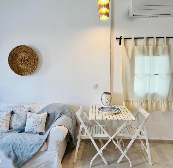 آپارتمان 1 خوابه با تراس, Jakaranda Unique Apart