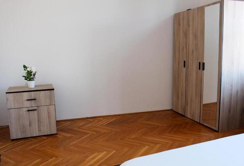 اتاق استاندارد, Centrum Hostel