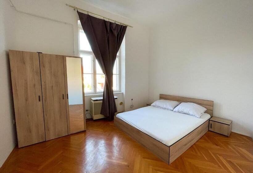 اتاق استاندارد, Centrum Hostel