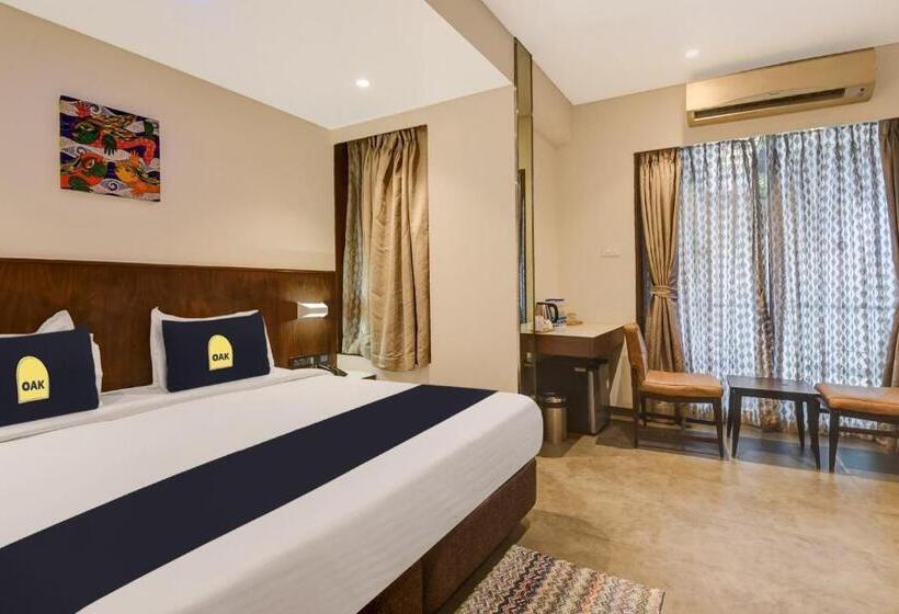 Люкс с Балконом, Townhouse Oak Swan Resort