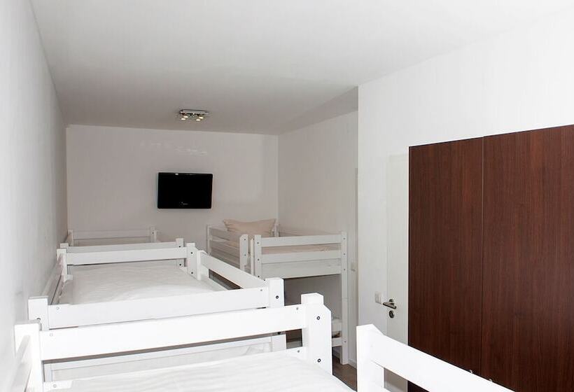 מיטה בחדר משותף, Aktiv Hotel Winterberg