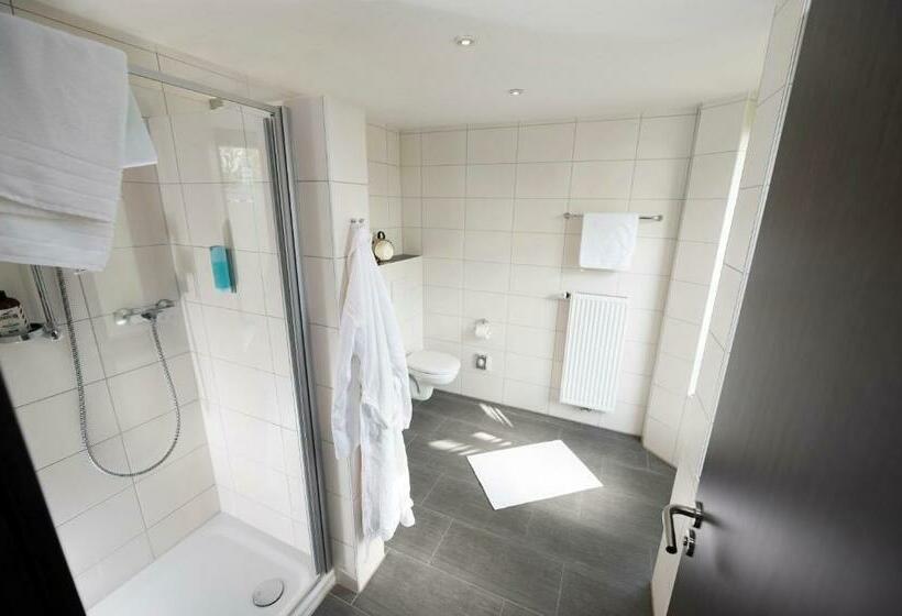 Номер Стандарт, Tiek Apartments
