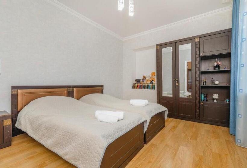 اتاق استاندارد, Alvani Inn