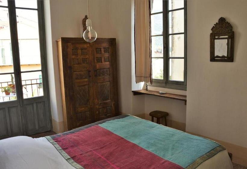 آپارتمان 1 خوابه با بالکن, Casa Hesychia