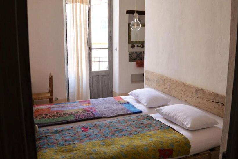 آپارتمان 1 خوابه با بالکن, Casa Hesychia