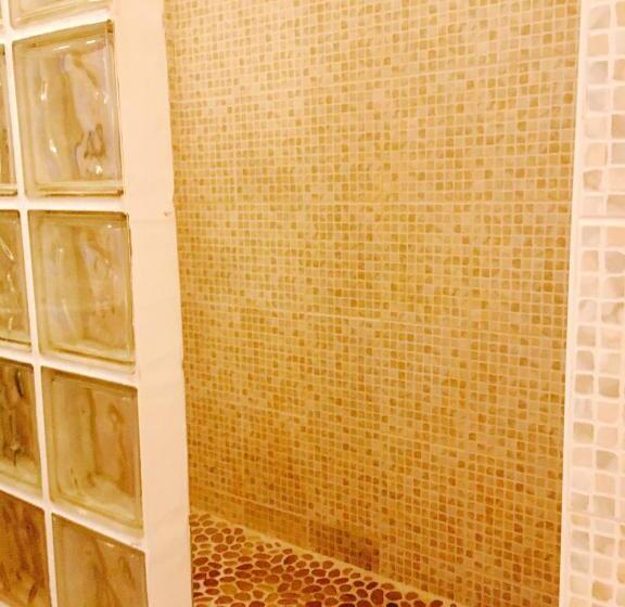 Студио Стандарт с Балконом, Boutique Hotel Couleurs Suds