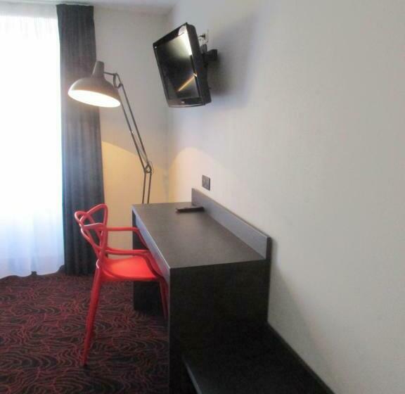 اتاق استاندارد سه نفره, Dav Hotel Jaude