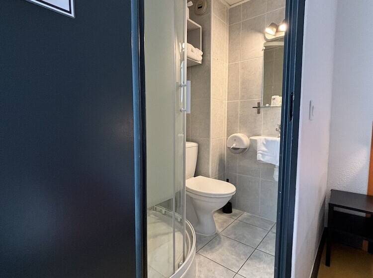 Номер Стандарт, Face West Le Pontet