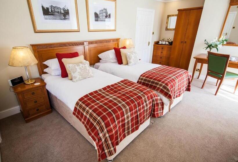 Номер Стандарт Вид на Сад, Goldsborough Hall