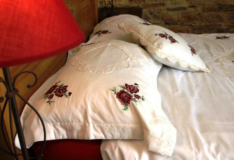 استودیوی استاندارد, La Noyeraie Rocamadour