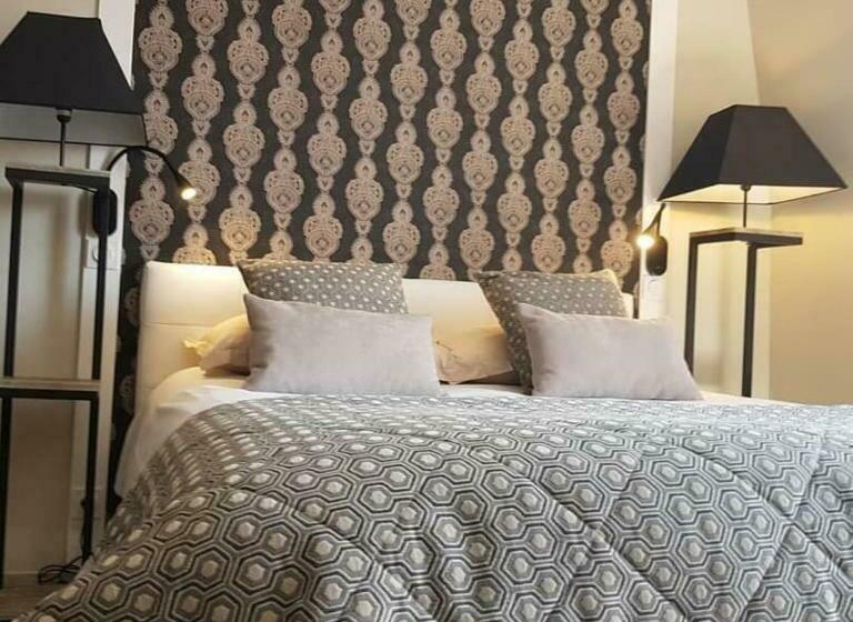 Номер Клуб, Suite Appart Hôtel La Loggia By M Spa
