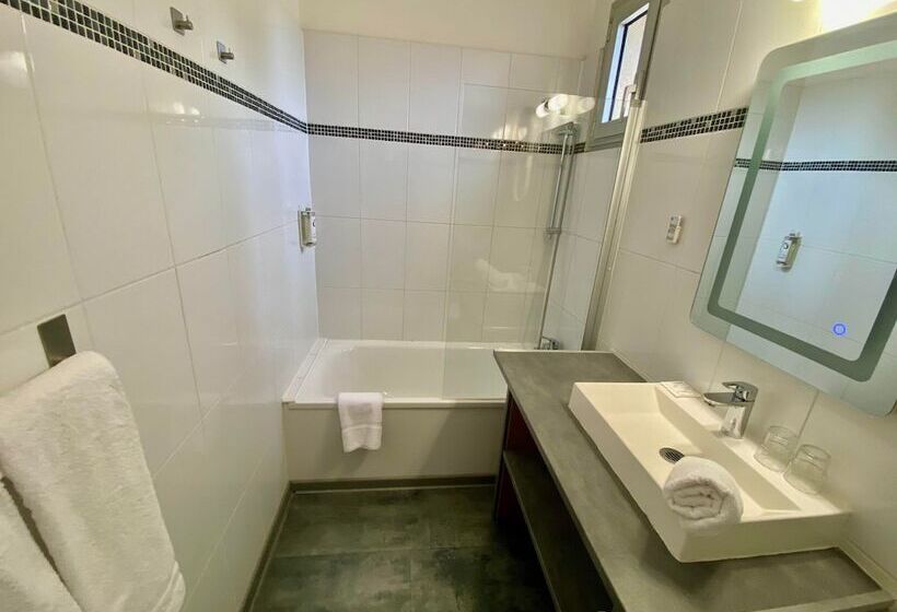 Номер Комфорт, The Originals City, Hôtel Azur,fossurmer
