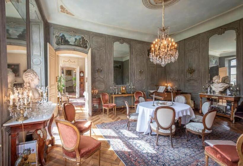 سوییت, L Hotel De Panette, Un Exceptionnel Château En Ville   Cathédrale