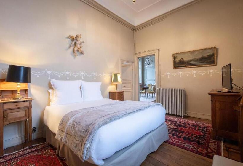 سوییت, L Hotel De Panette, Un Exceptionnel Château En Ville   Cathédrale