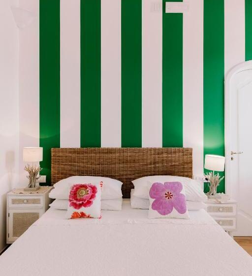 Номер Стандарт Боковой Вид на Море, Villa Mary Suites