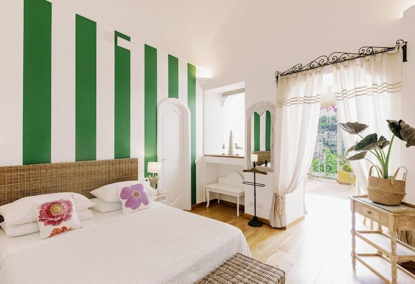 Номер Стандарт Боковой Вид на Море, Villa Mary Suites