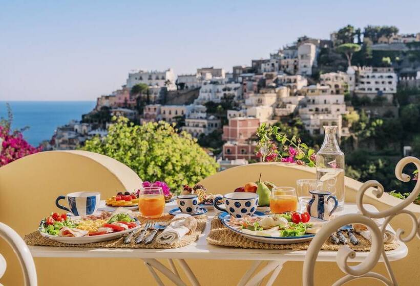 Номер Стандарт Боковой Вид на Море, Villa Mary Suites