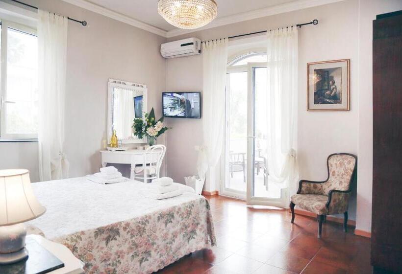 豪华海景房带阳台, Villa Ortensia