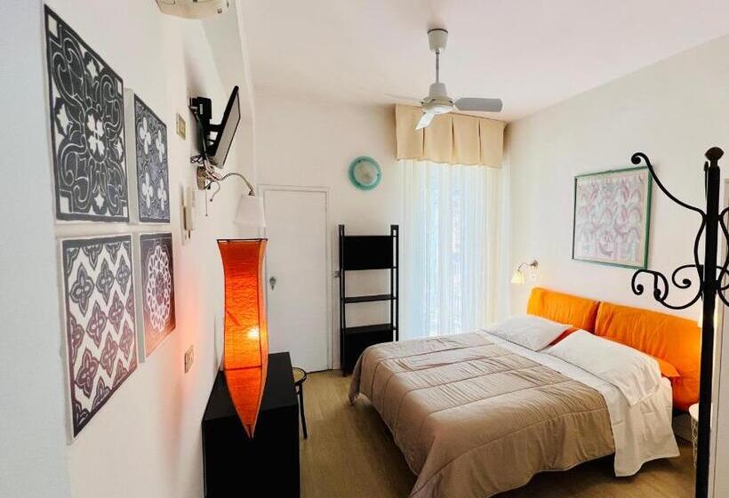 Апартаменты 1 Спальня с Балконом, B&b Everest Bar Ristorantino