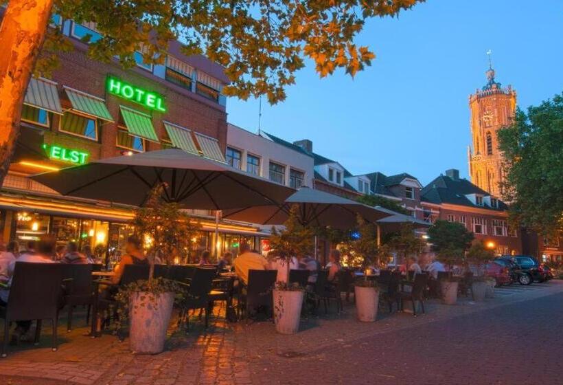 스탠다드 룸, Het Wapen Van Elst