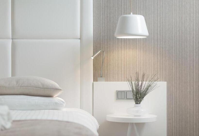 סוויטה, Van Der Valk Hotel Veenendaal
