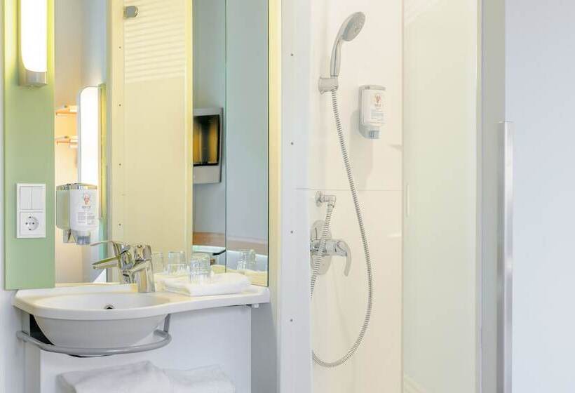Номер Стандарт, Ibis Budget Frankfurt City Ost