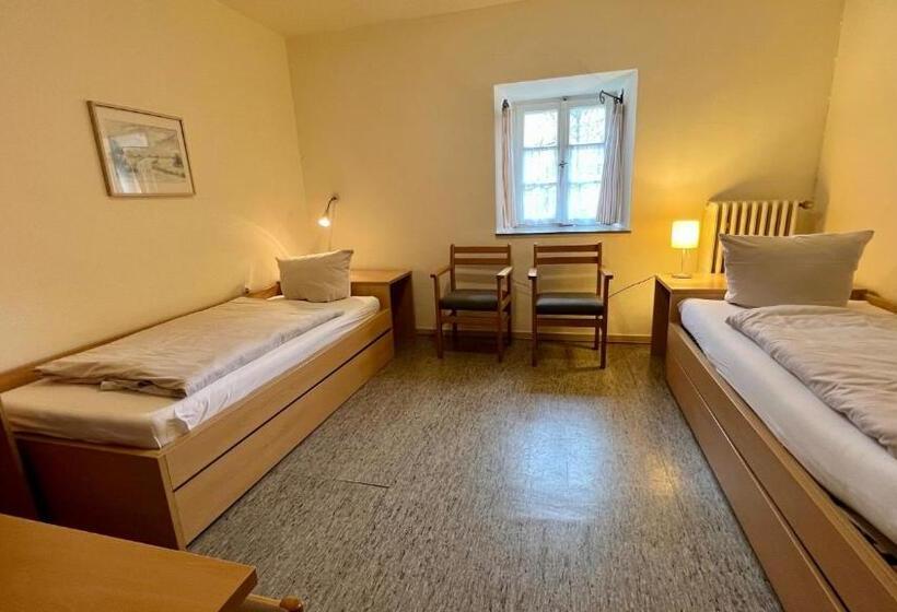 带共用浴室的标准房间, Kloster Steinfeld Gästehaus