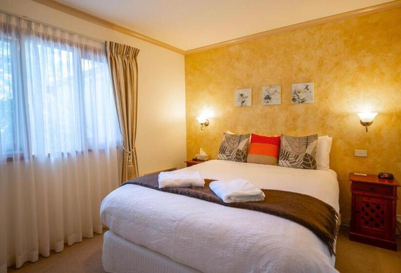 복층 룸 퀸 침대, Kubba Roonga Guesthouse   Boutique Luxury Peaceful Stay & Gardens   Breakfast Included