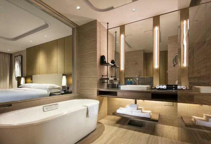 Апартаменты 1 Спальня, Hilton Jinan South Hotel & Residences