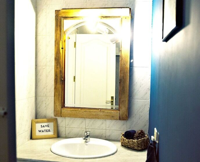 Cama em Quarto Compartilhado, Hitide Hostel