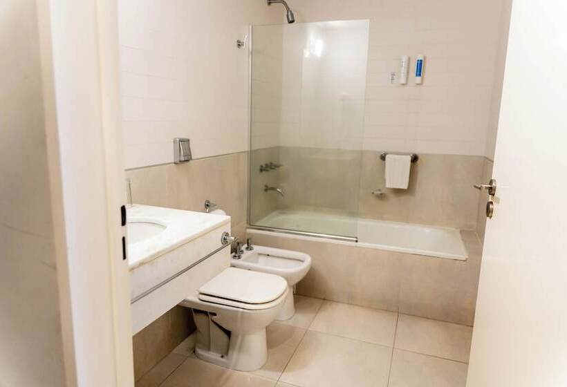 标准三人间, O2 Hotel Mar Del Plata