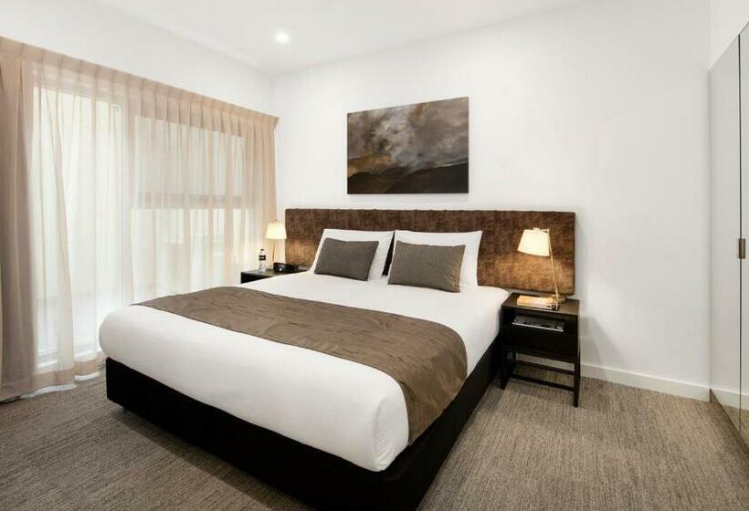 آپارتمان 1 خوابه, Quest Newcastle West
