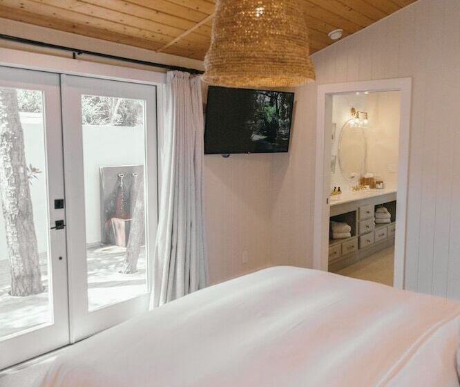스탠다드 방갈로 침실 2개, Calamigos Guest Ranch And Beach Club