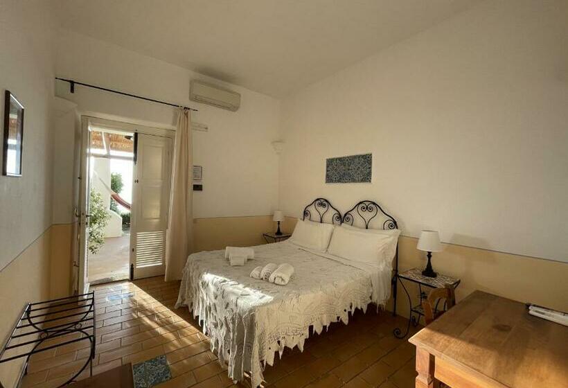 اتاق استاندارد, La Locanda Del Postino