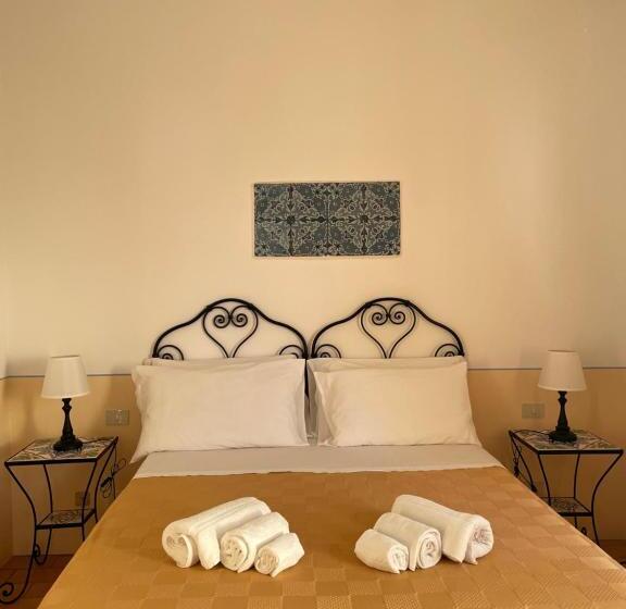 اتاق لوکس, La Locanda Del Postino