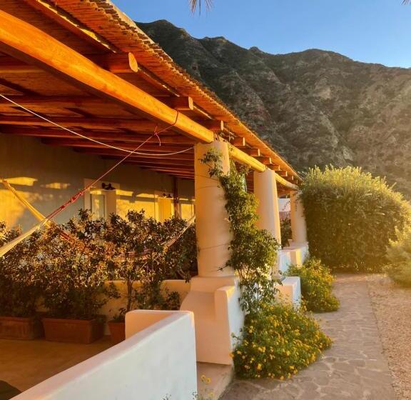 Четырехместный Номер Deluxe, La Locanda Del Postino