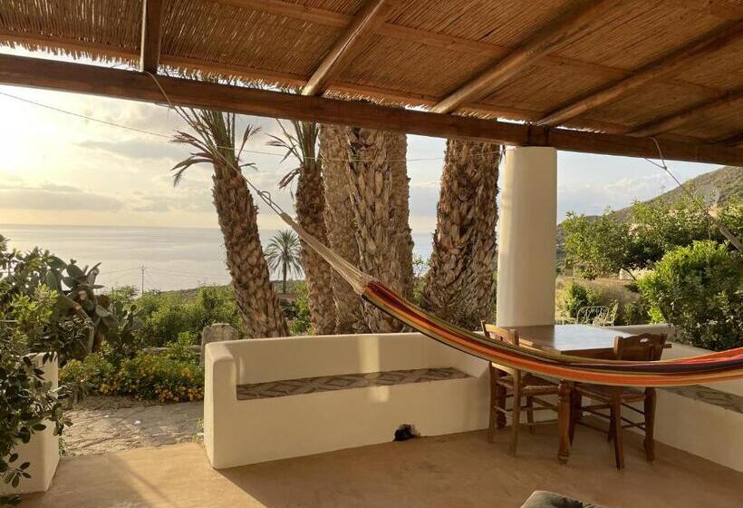 اتاق لوکس چهار تخته, La Locanda Del Postino