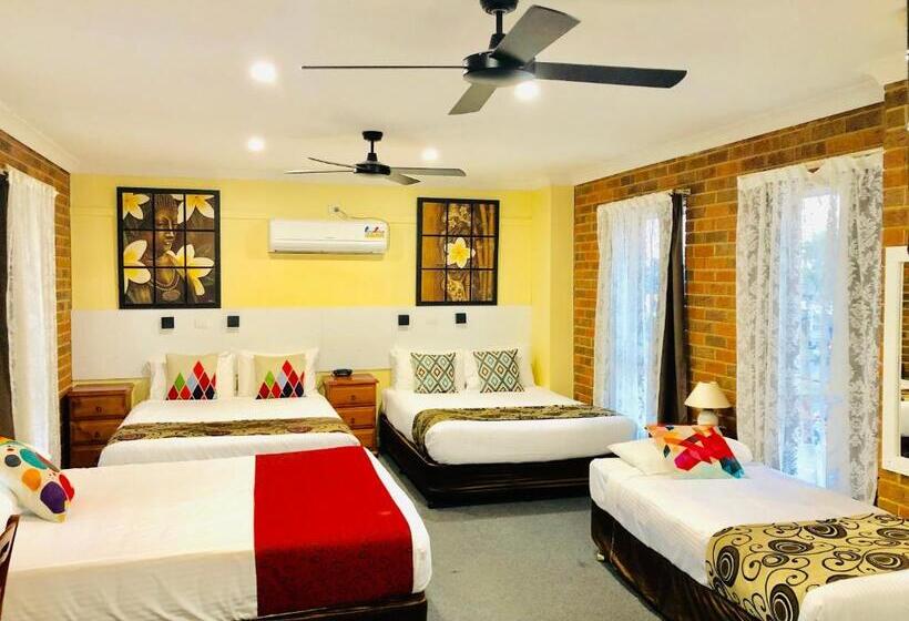 Семейный Номер, Aussie Rest Motel