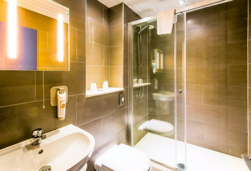 Номер Стандарт, Ibis Styles Birmingham Hagley Road