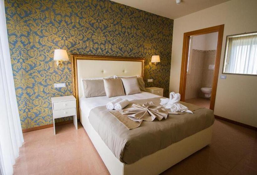 Quarto Superior, Lady Mary