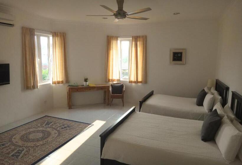 اتاق لوکس خانوادگی, Rumah Putih Near Klia & Xiamen University