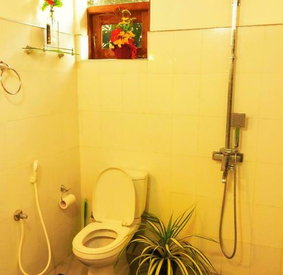 エコノミールーム, Romeo And Juliet Guest House