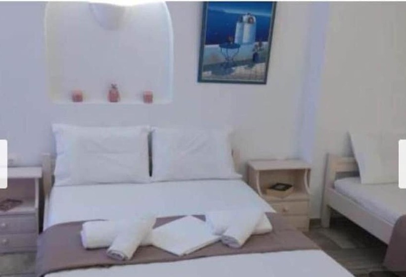 اتاق استاندارد سه نفره, Dimitris Studios