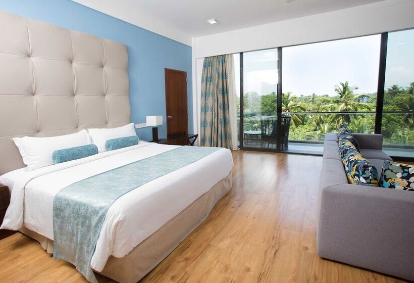 Номер Премиум, Club Waskaduwa Beach Resort & Spa