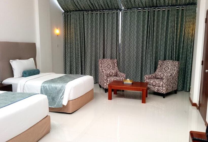 Номер Премиум, Club Waskaduwa Beach Resort & Spa