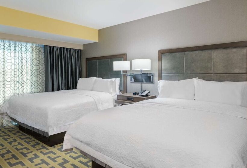 Люкс Адаптированный для Инвалидов, Hampton Inn & Suites Tampa Airport Avion Park Westshore
