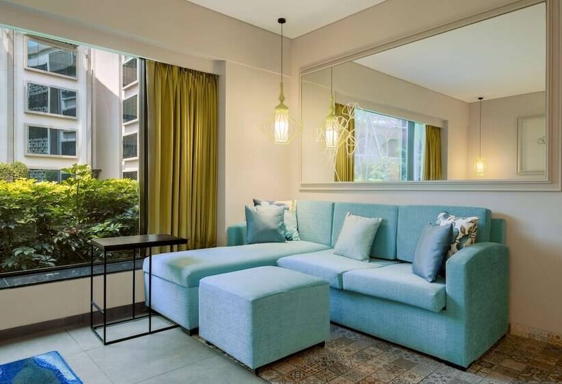 اتاق استاندارد با بالکن, Hyatt Centric Candolim Goa