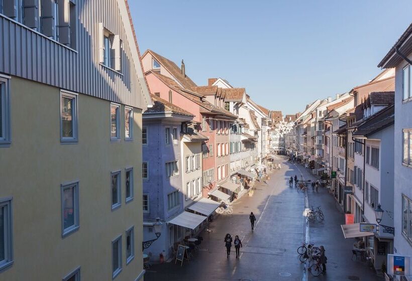 اتاق راحتی, Plaza Hotel Winterthur