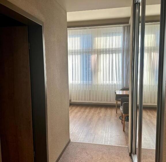 سوییت جونیور, Plaza Hotel Winterthur