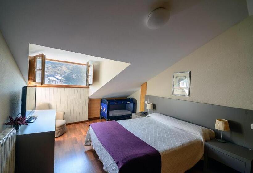 Номер Стандарт, Hostal El Palacio